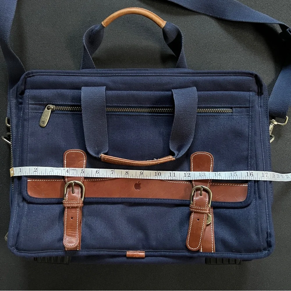 Apple Laptop Bag Mac Computer Shoulder Messenger Leather Accents Navy Canvas EUC